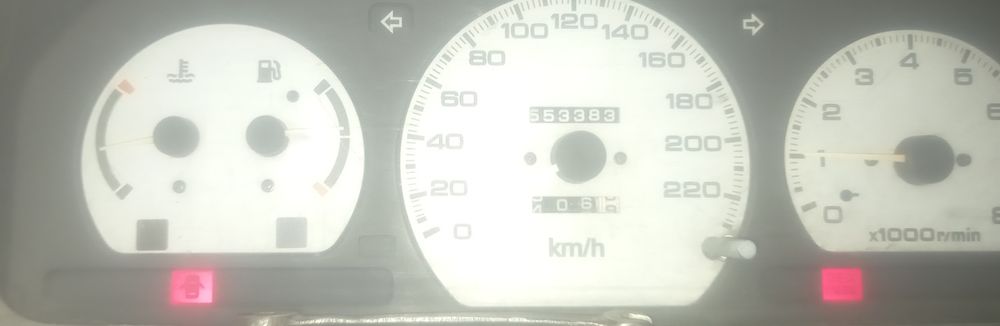 Продам митсубиси спес рунер  93. 1.8