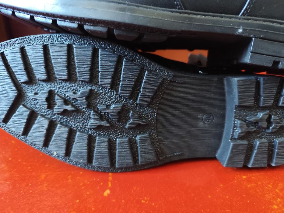 Обувь жаңа киілмеген