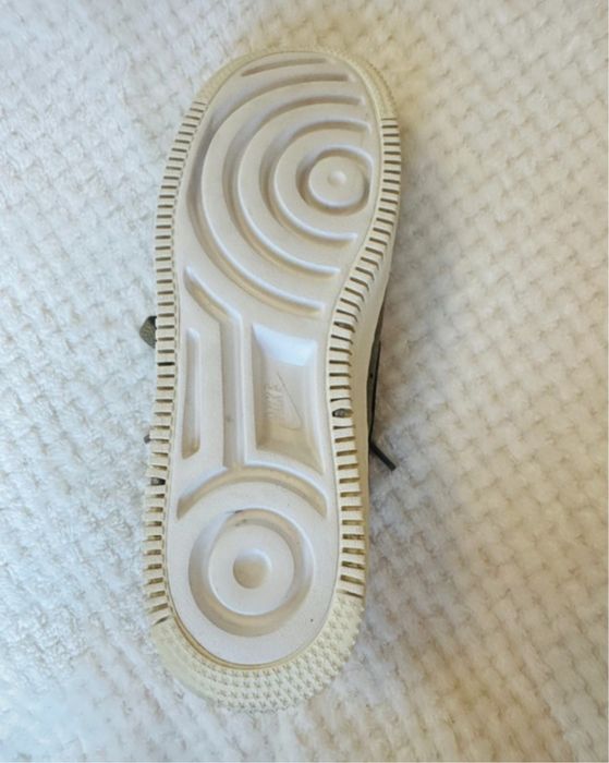 Adidasi Nike Air Force-1