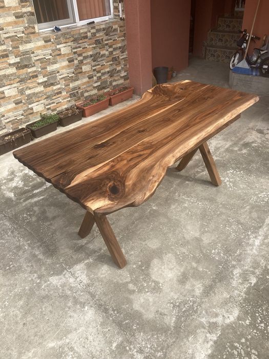 Маса от орех(масив)