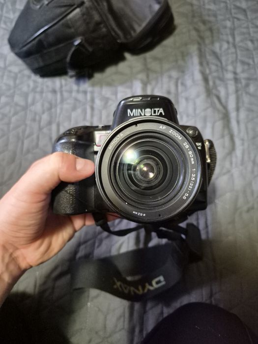 Minolta 800 SI obiectiv 25-80 mm