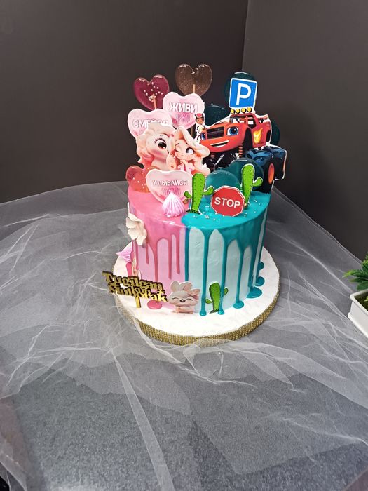 Turli hildagi shirinliklar