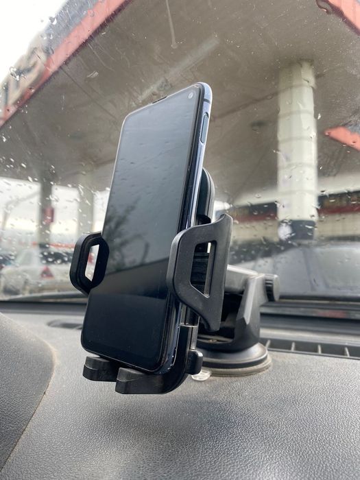 Samsung S10E 128 GB меняю Х