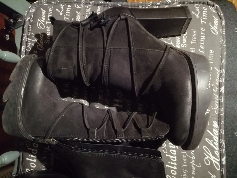 Боти- естествена кожа