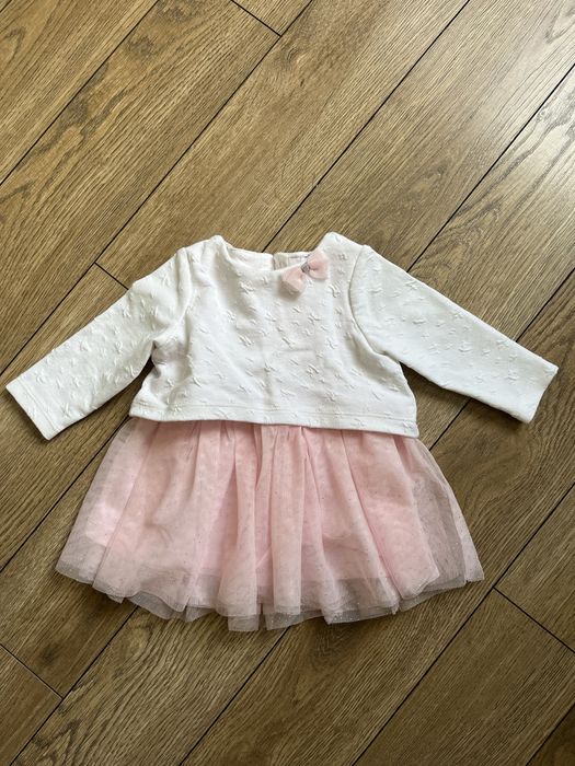 Нова детска рокля с размер 62