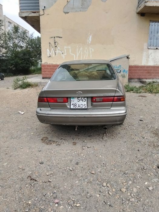 Продам Камри гратция 2.5: