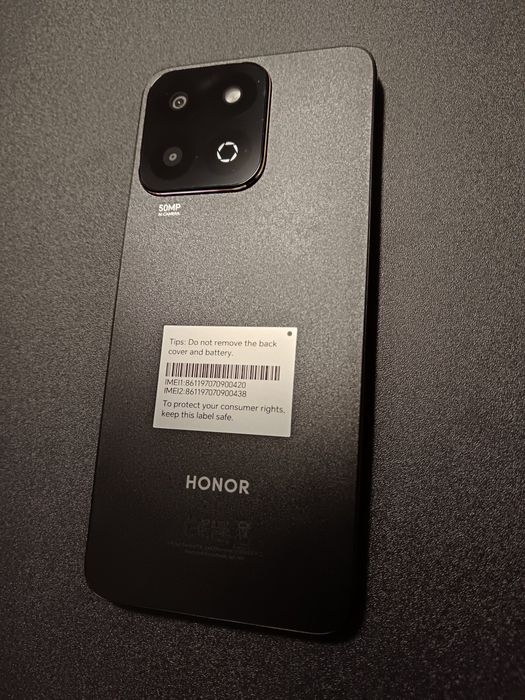 Vand 2 telefoane honor 200 sigilate pret 1000ron bugata