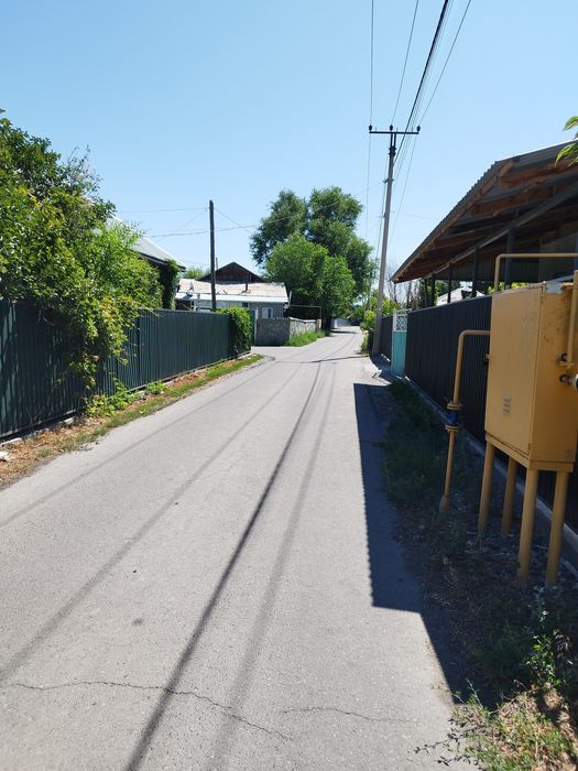 Продам дом делимый учаске