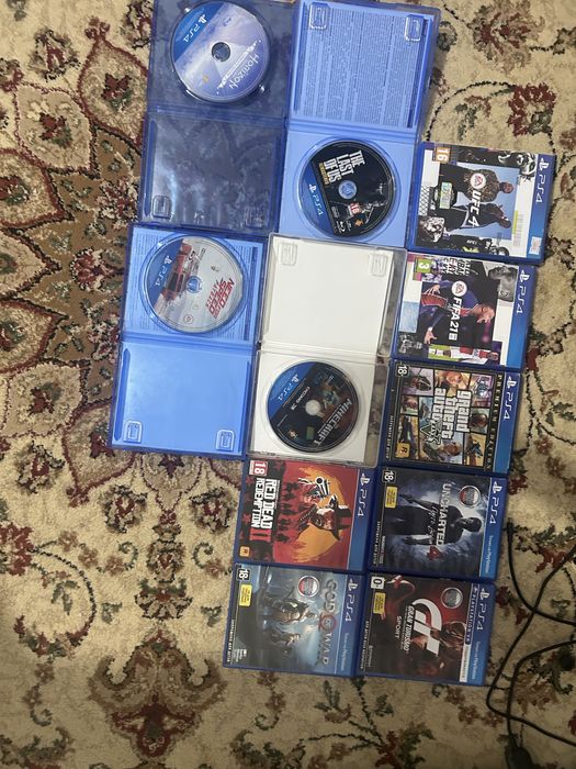 Прадам пс4 в хорошом состоянии