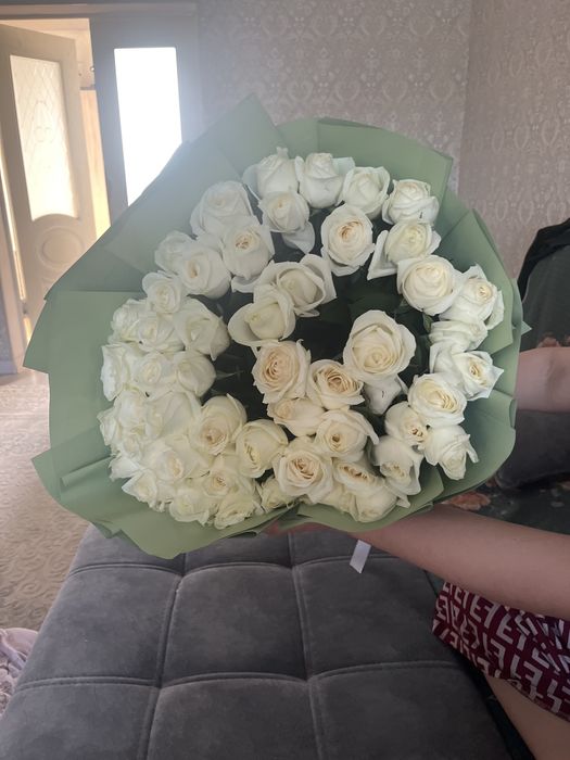 Белый голландский роза 51 шт