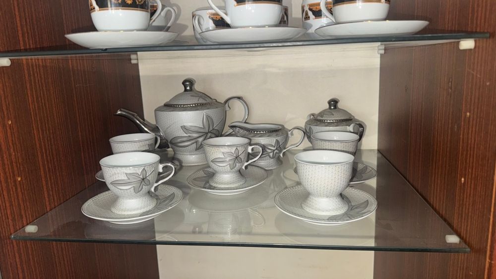 Продаётся чайный сервиз в очень хорошем