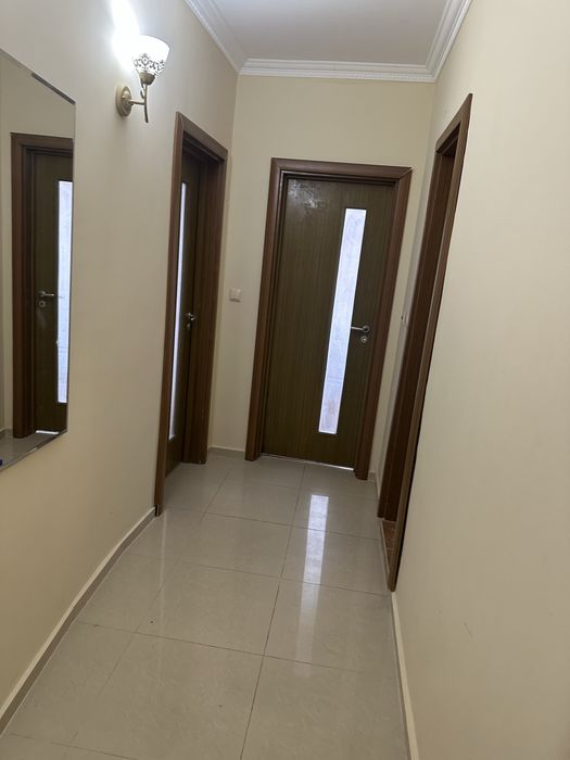 Дава се под наем Тристаен апартамент в Пловдив, Център - 92 кв.м за 102 € - Снимка #3