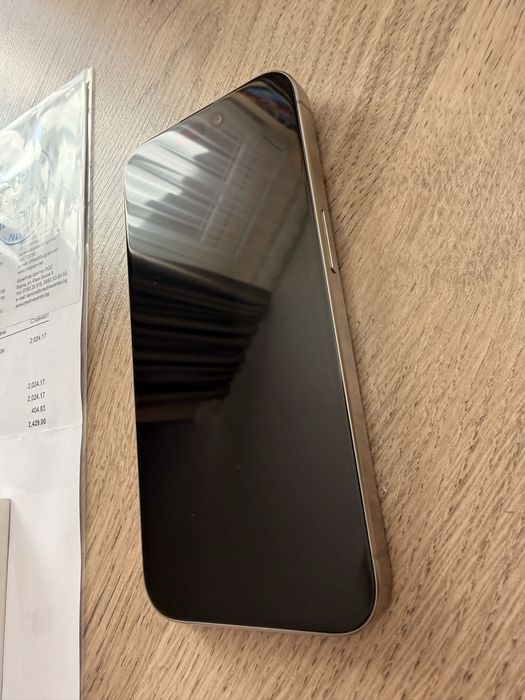 Iphone 15 pro 128 gb - в гаранция