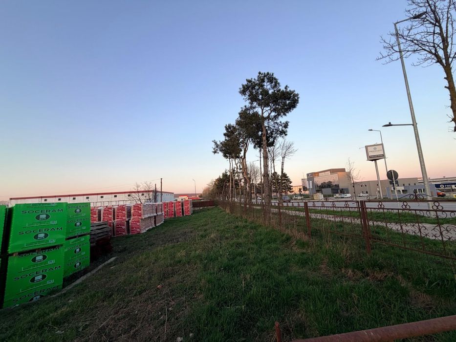 De inchiriat Hala industriala Proinvest Pascani 500 mp!