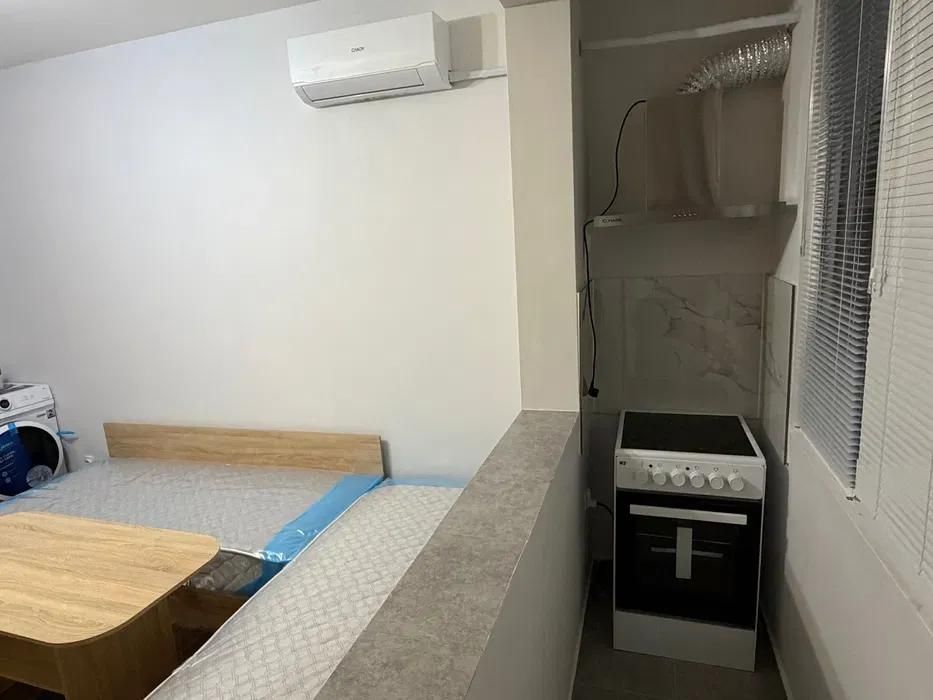 Дава се под наем Едностаен апартамент в Варна, Младост 1 - 30 кв.м за 311.1 € - Снимка #2