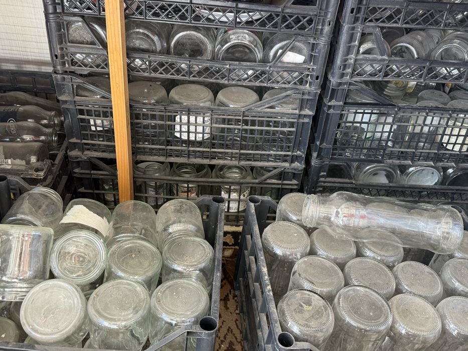 borcane din sticlă folosite (pentru gem, murături, sosuri)