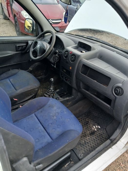 Пежо партнер 1.9 Д Peugeot Partner на части