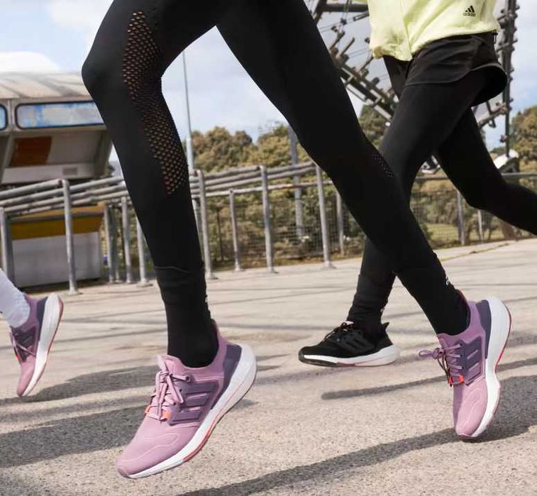 Оригинални  маратонки * ADIDAS ULTRABOOST 22 * EU38