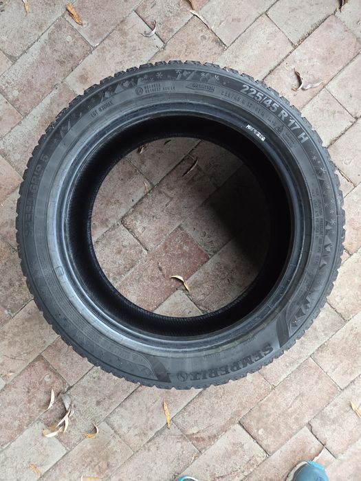 Anvelope 225.45.17