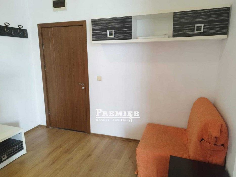 Продава се Двустаен апартамент в Бургас, Акациите - 65 кв.м за 939 €/кв.м - Снимка #2