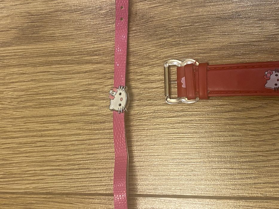 Уникален дамски часовник Hello Kitty и гривничка Hello Kitty