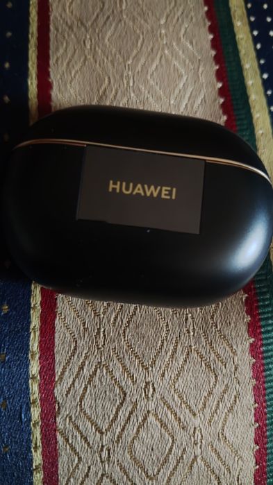 Huawei FreeBuds Pro 4