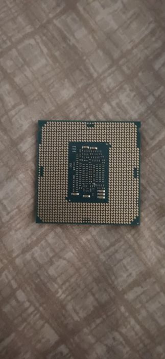 Procesor Intel Core i3-8100 3.70GHz, 3MB Cache, Socket 1151,tray,