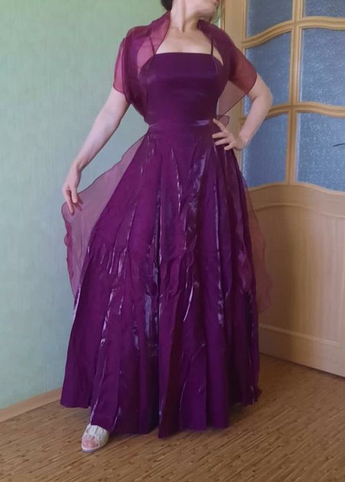 Вечернее платье. Новое.