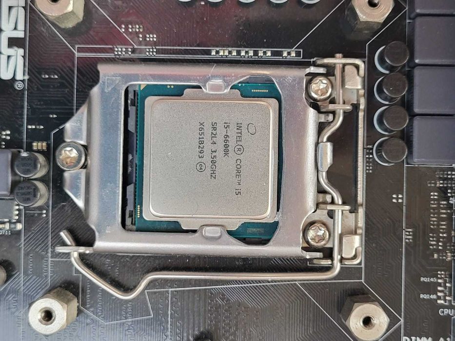 Kit procesor Intel 6600k + placa de baza + cooler