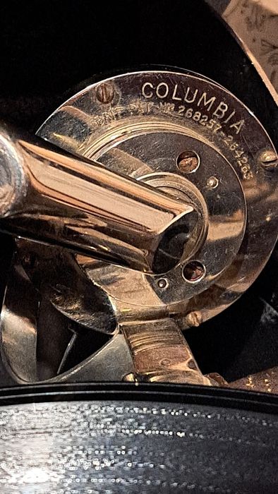 Gramofon  Coumbia nr.202