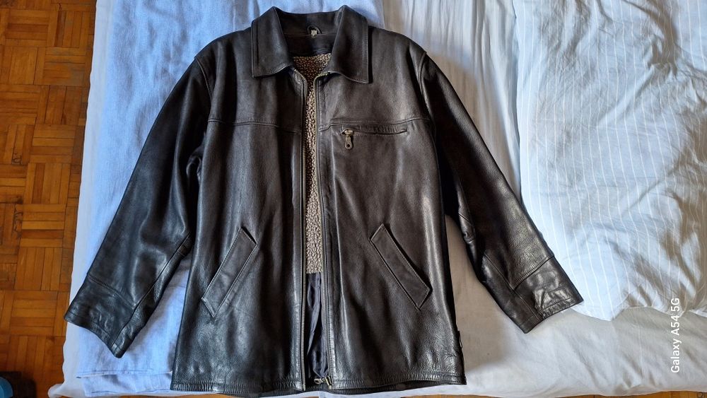 Кожено яке с отделяща се яка и подплата