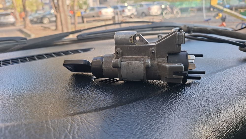 Продам замок зажигания