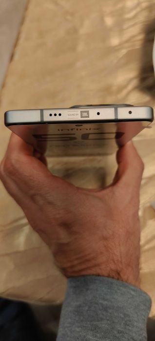 Infinix note 50 pro 256/8