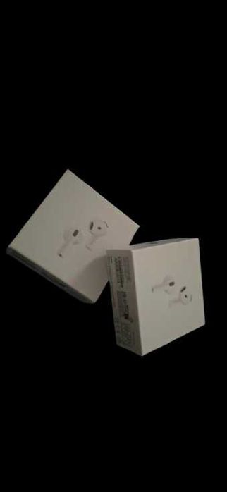 Airpods 4 Active Noice Calcellation