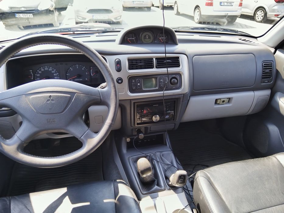 Mitsubishi pajero sport 2,5 DIESEL