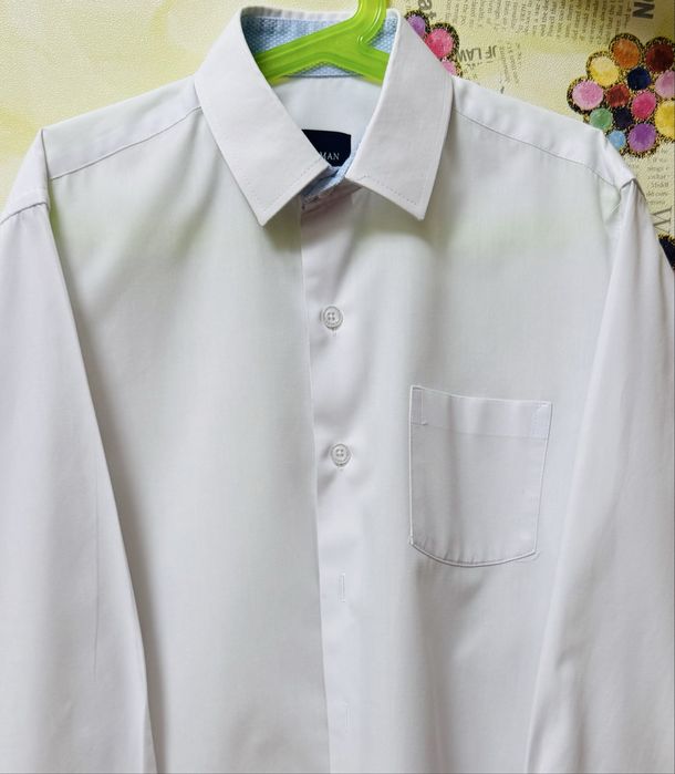 Школьные рубашки в отличном состоянии