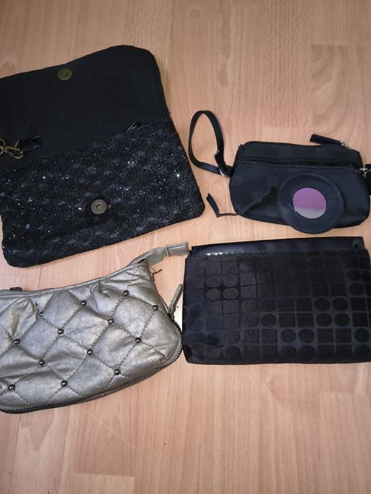 Малки чантички и несесери