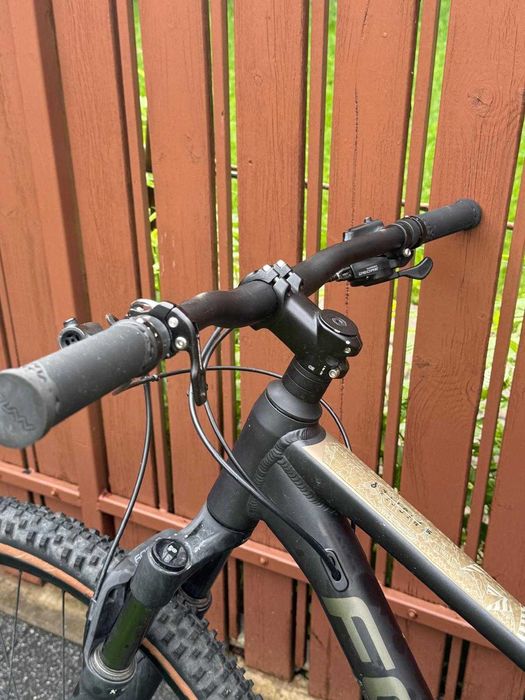 -BICICLETA MTB FOCUS WHILSTER 3.9-27,5" -marime S, utilizata