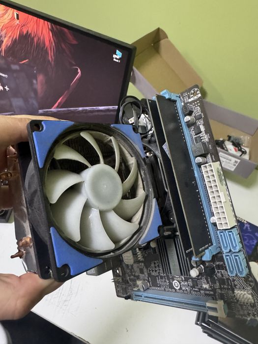 i3 9100F, H310 afox, 8+8gb DDR4