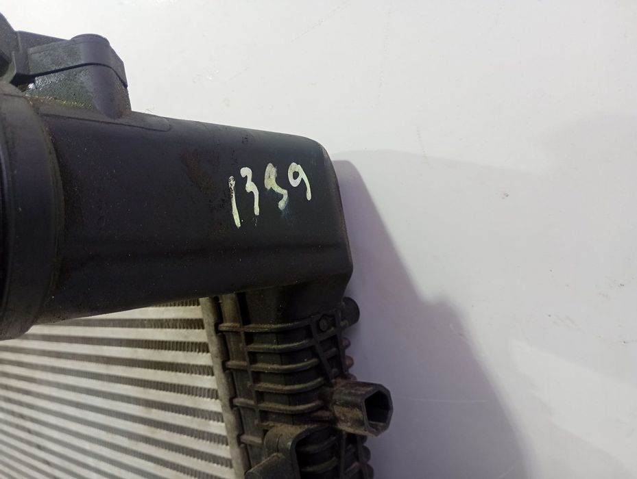 Radiator intercooler 1k0145803al Volkswagen Touran 1 (facelift) (2006 - 2010) 1.9 tdi BLS