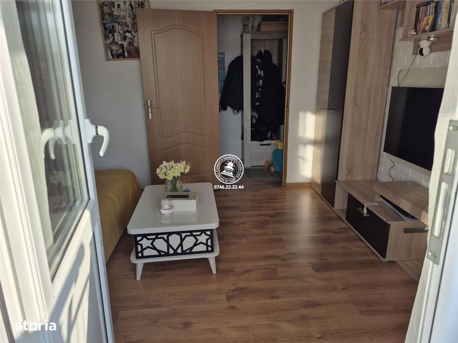 Apartament 3 camere de vanzare Alexandru cel Bun