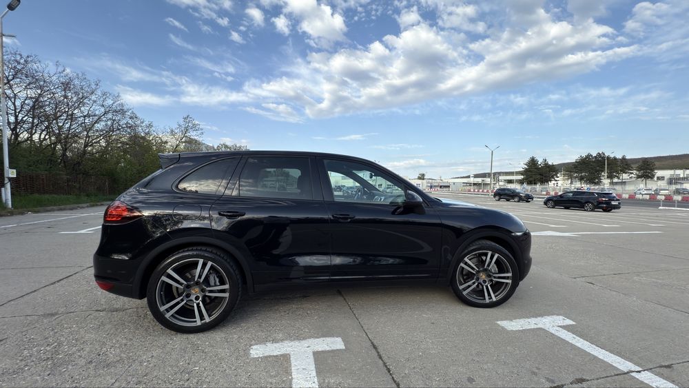 PORSCHE Cayenne 2012 — imagine 2