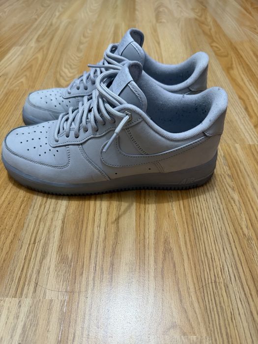 Nike Air Force 1 Low Grey • Mărime 41 • Purtate ocazional • Bon fiscal
