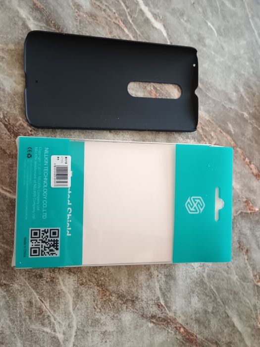 Vand husa si folie plastic Motorola X Style