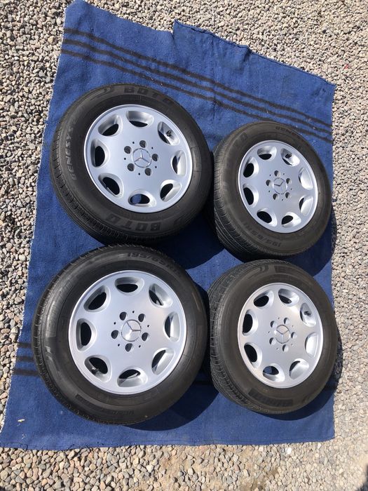 Продам срочно резину с дисками