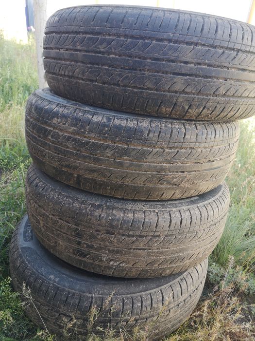 Продам резину на ваз