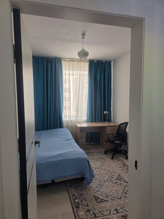 Продам двух комнатный квартира