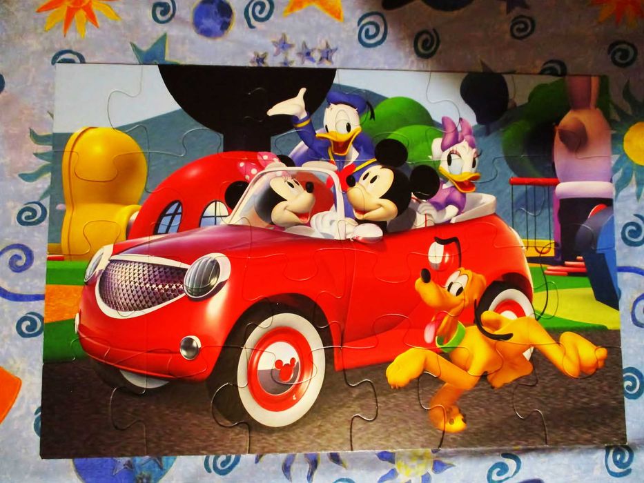 Детски Пъзели-6 Броя-Миньоните+Мики Маус+Халщат