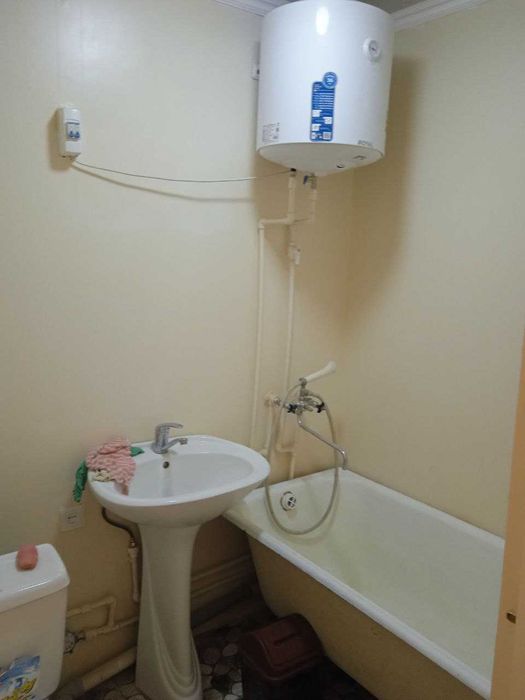 1 ханалы квартира ижарага бериледи