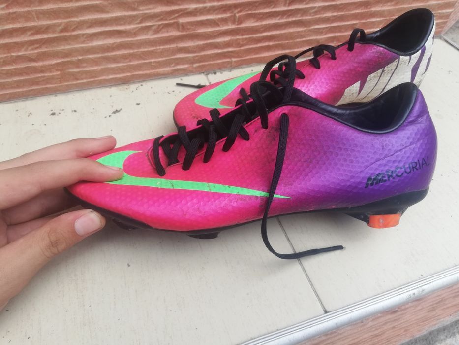 Бутонки nike mercurial